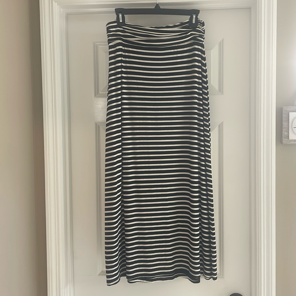 {J. Crew} Maxi Skirt Ruffled Waist